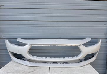 18-21 Maserati Ghibli front bumper repaired original oem perfect