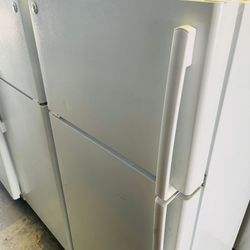 Ge top freezer refrigerator 