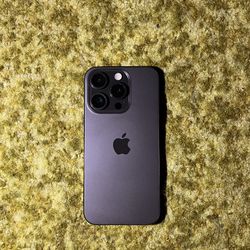 iPhone 15 Pro | 256GB | Black Titanium | Factory Unlocked