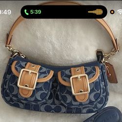 Ashton Shoulder Bag Denium Viral Collection