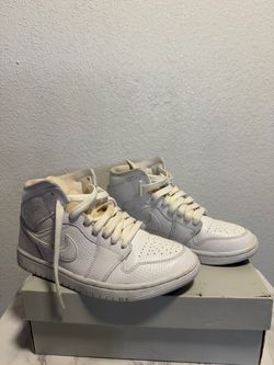 Nike mid white snake skin Air 1 Woman’s 7