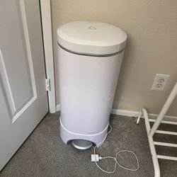Diaper bin