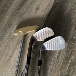 Golf Clubs 