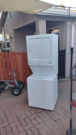 Stackable washer gas dryer