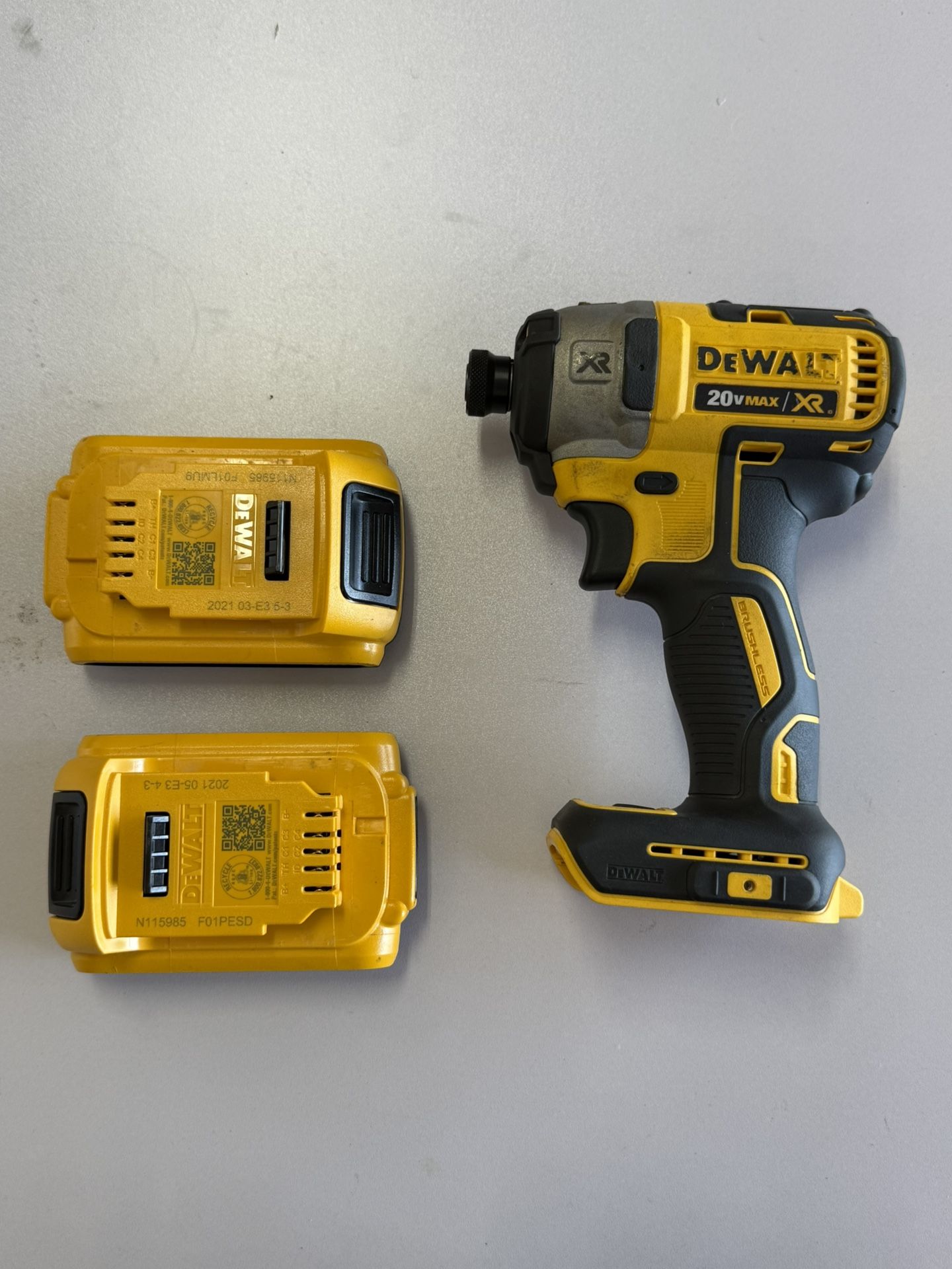 Dewalt 20v Max Lithium Ion Cordless 1/2 In Impact Driver