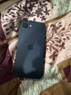iPhone 16e att