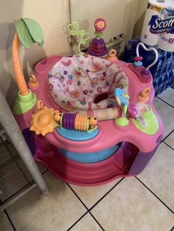 Girl Excersaucer