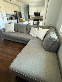 Large Gray Sectional Sofa with Chaise – Clean & Comfortable – $250