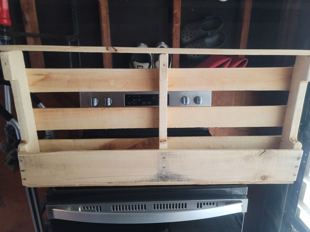 Pallet Liquor Bottle Holder