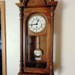 Howard Miller Antique Wall Clock 