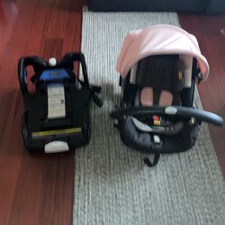 Doona car seat With Base