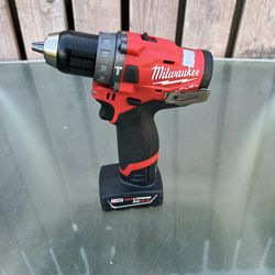 Milwaukee M12 Cordless Fuel 1/2” Hammer Drill with 4.0Ah Battery / New