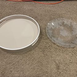 Lot of 2 large tray , 18 inch and 15 inch in width