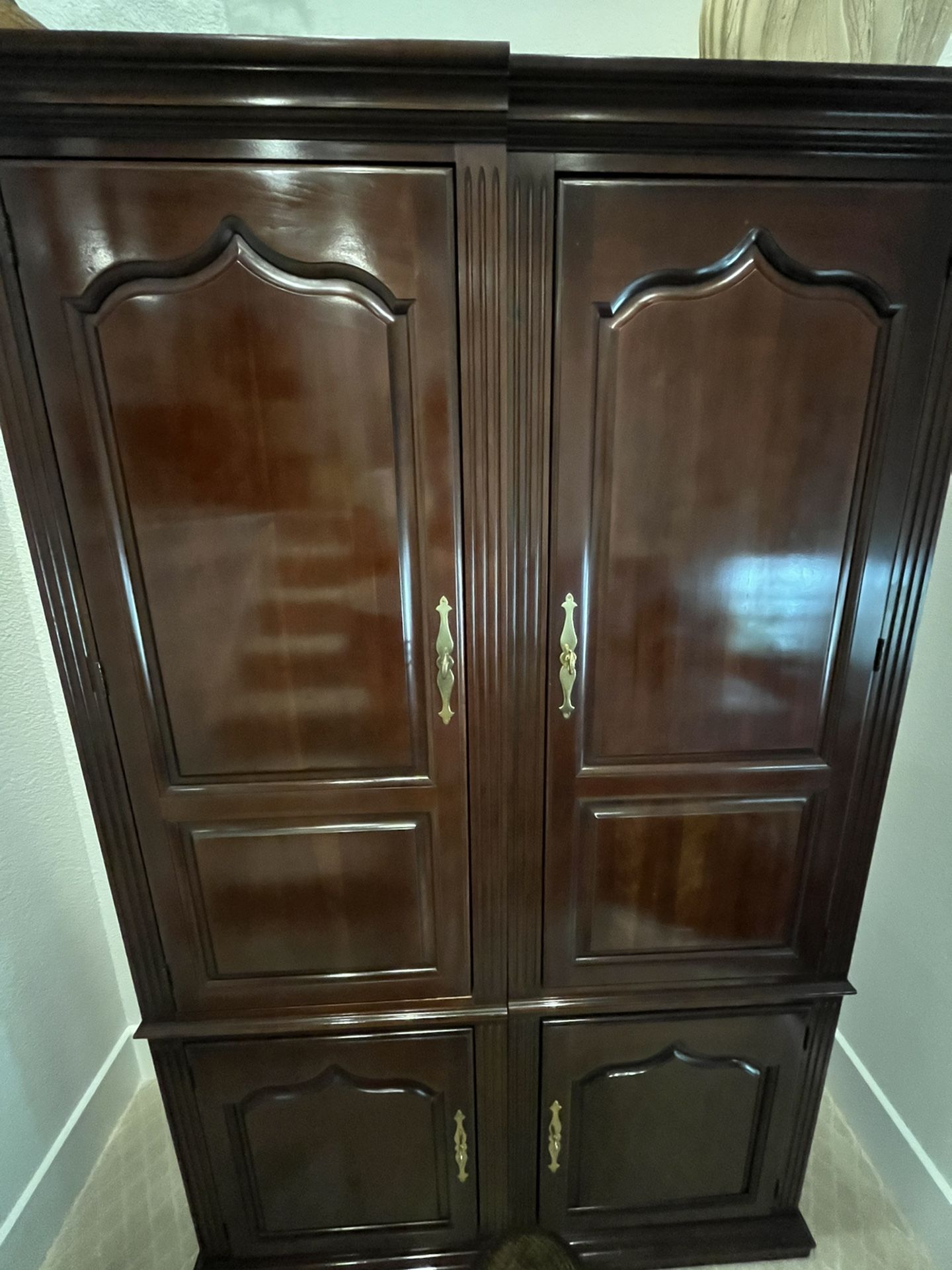 Armoire For Entertainment 