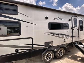 2023 East to West Alta 2210MBH