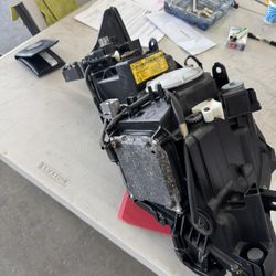 2010 Lexus RX 350 Left Headlight 