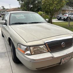 2004 Mercury Grand Marquis