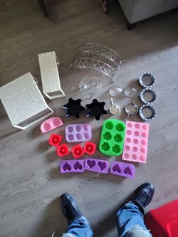 Baking and Mold Set – Large Mixed Lot