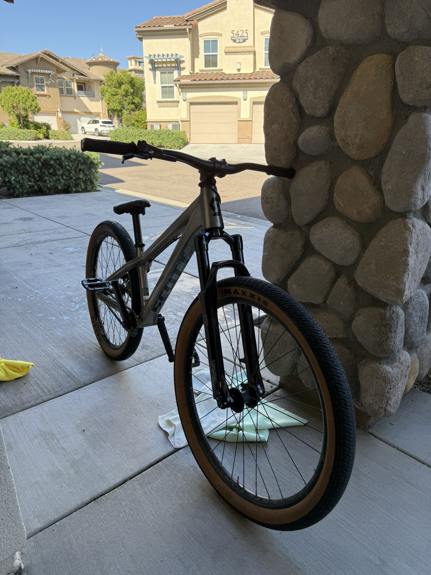 Scott Voltage Dirt jumper: YZ 0.1