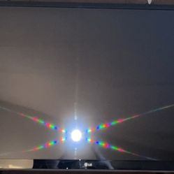 47" LG TV