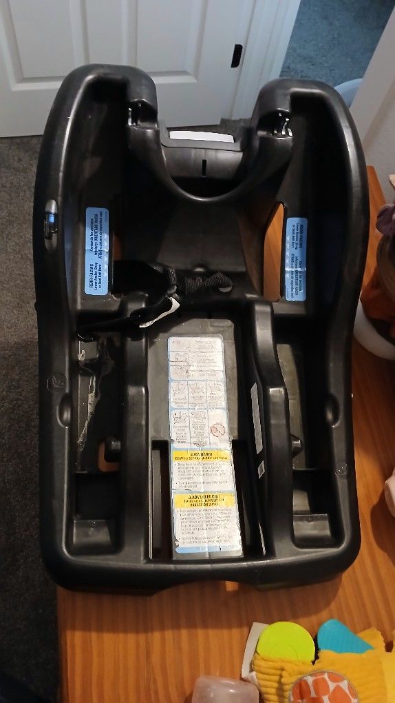 Graco Click To Connect Car Seat Base