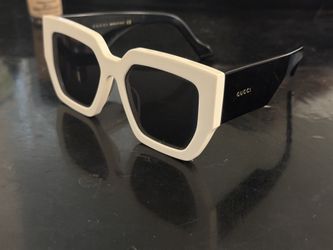 GUCCI Grey Ladies Sunglasses GG0630S NWT 001 55