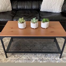 Entertainment Center And Coffee Table Set 