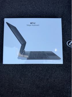 iPad Magic Keyboard 11”