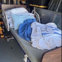 Zenith 9OOOAPS Hospital Bed  Real Good Condition