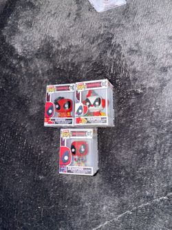 TINY Deadpool Funko pops