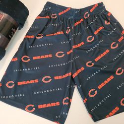 NFL Chicago Bears shorts and New Fleece blanket.  Men's Size L.