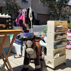 Garage Sale Now Perris and free stuff