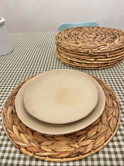 Set of 20 Woven Seagrass Placemats / Plate Chargers
