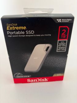 SanDisk Extreme 2TB Portable SSD External USB-C SDSSDE61-2T00-AW25 Gray/Black