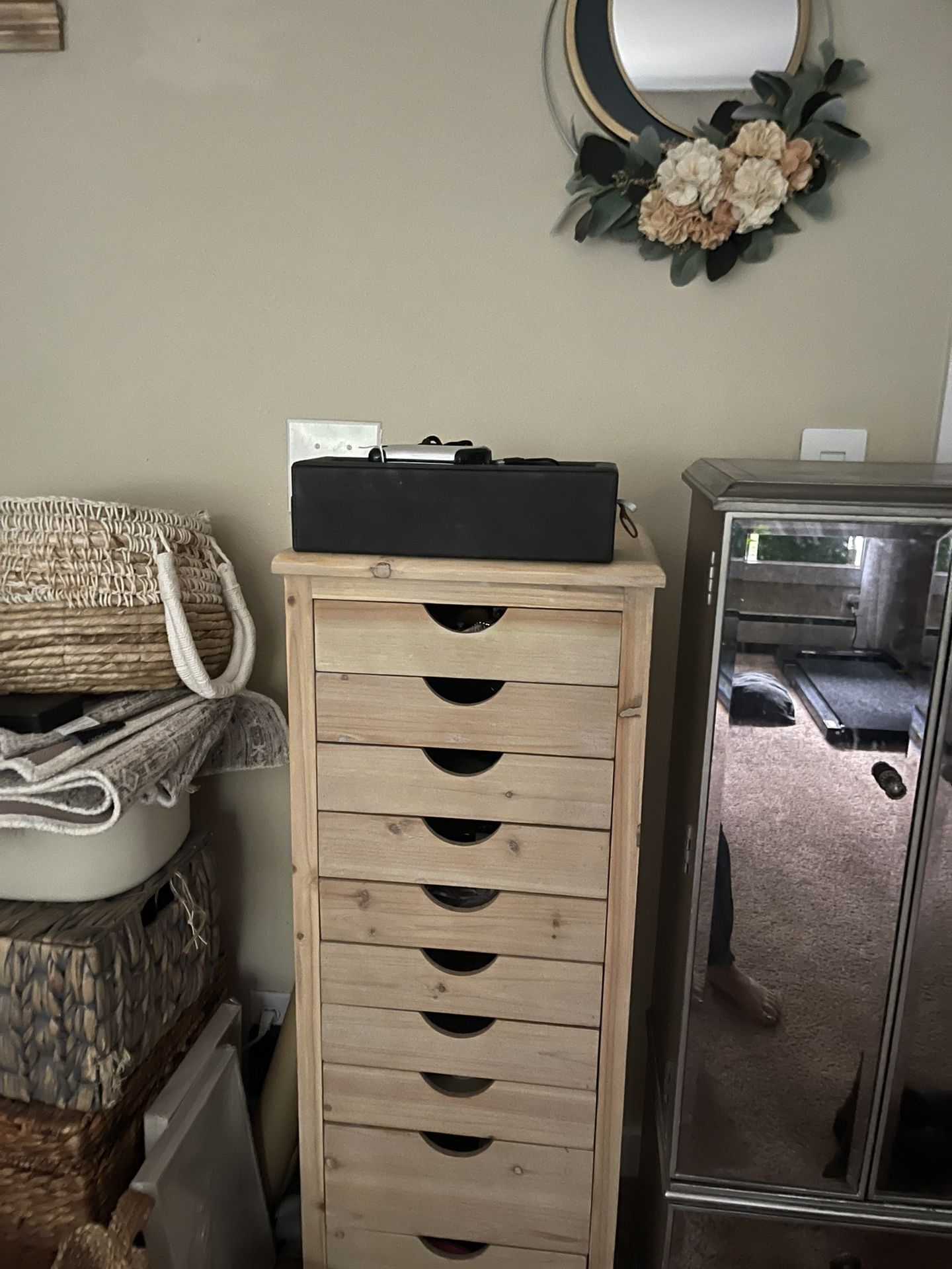 Jewelry Cabinet 