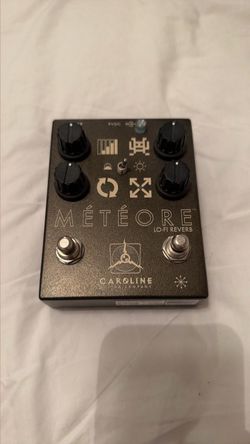 Caroline Meteore Pedal