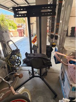 Portable TV stand