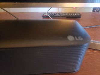 SAMSUNG 49" TV , i Sell It 1100$ From Best Buy +SPEAKER LG WITH REMONTS