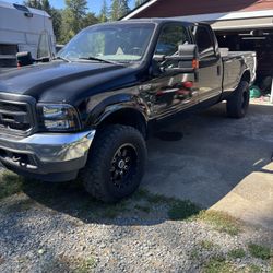 2001 F350 7.3 Power stroke  Diesel 4x4 Crew Cab Long Bed