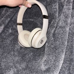 Beats Solo 3 