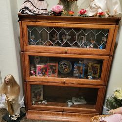 Book Shelves  Lawyers 3 Shelves  500 Dollars 4 Shelves 700 Dollars Perfect Heavy  Oak