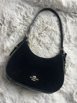 Black Coach Shoulder Bag ā Classic Everyday Bag š¤