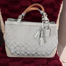 Coach Baby Blue Signature Monogram SatchelwithMatching Leather&SuedeTrim.EUC