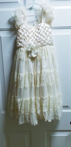 NEW BEAUTIFUL IVORY GIRL'S PARTY DRESS