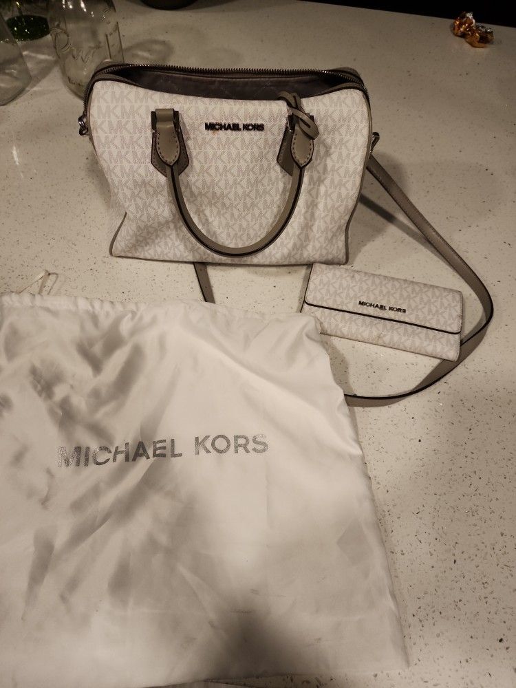 Michael Kors Purse