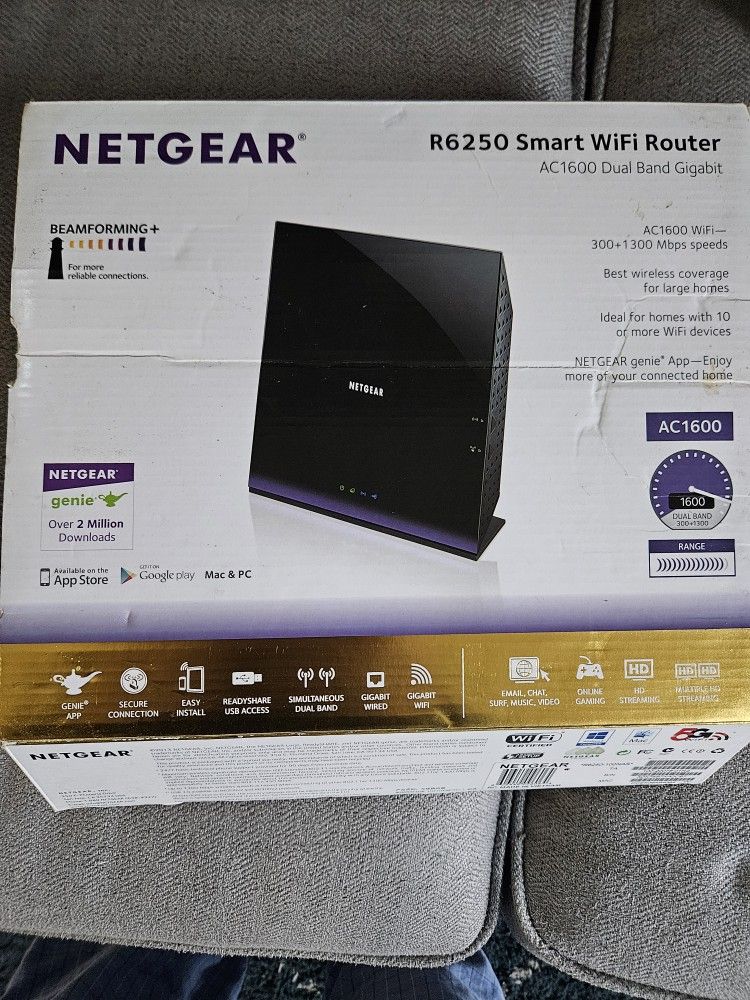 Netgear R6250 Smart WiFi Router