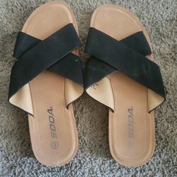 Women's 2 Pair Sandals Black And Glitter Size 8
