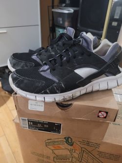 Size 11 Nike Huarache Free 2012 'Black Dark Grey'