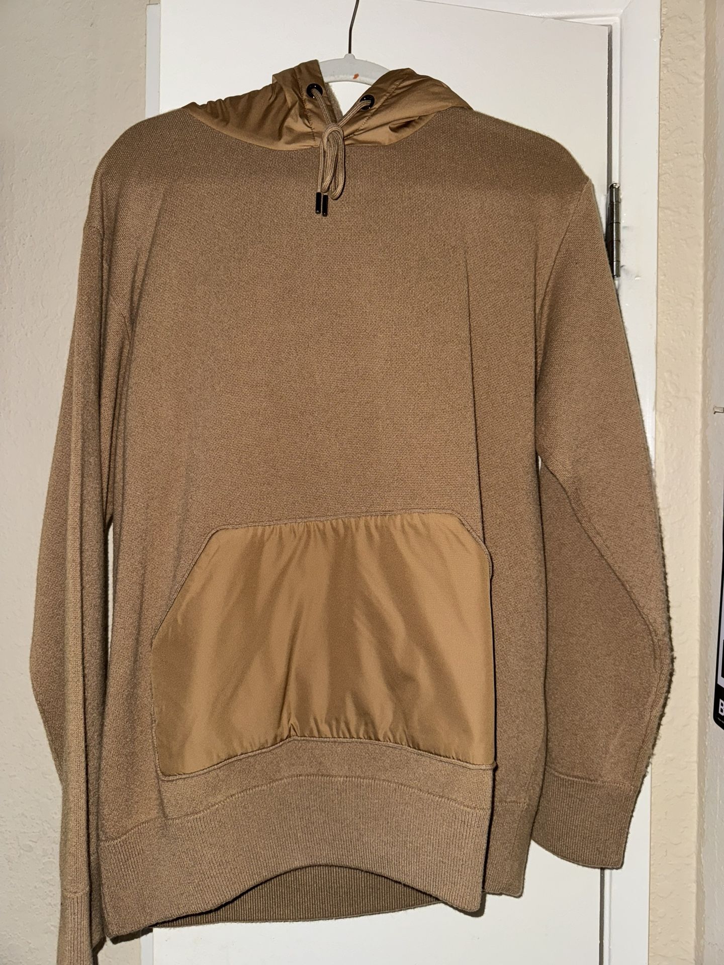 Moncler MAGLIA TRICOT CON CAPPUCCINO