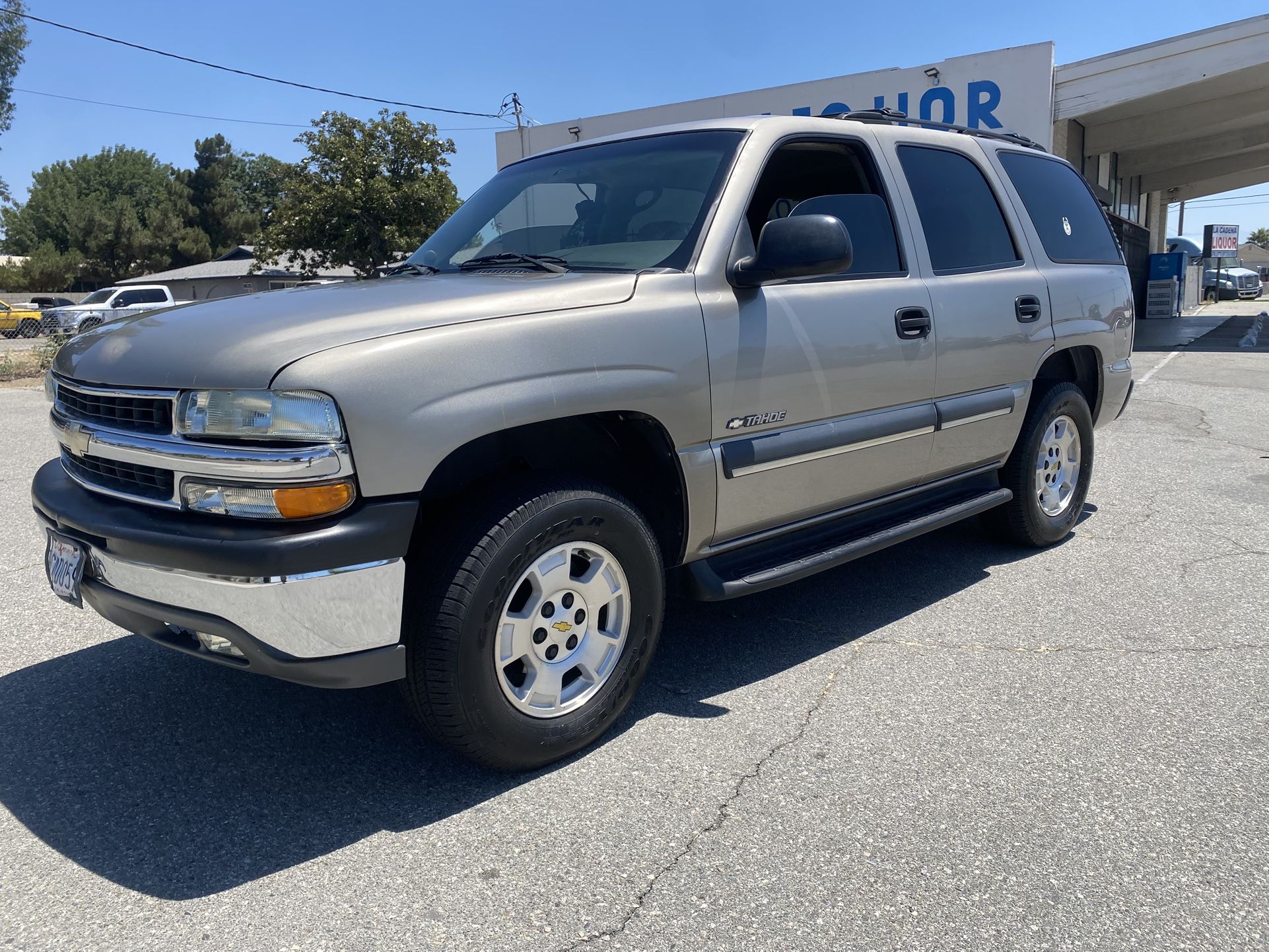 CHEVY TAHOE CLEAN TITLE